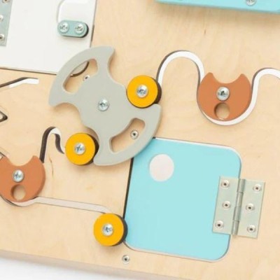 Tablero de actividades "pequeño osito" - de madera - juguete infantil y puzzle de pared Busykids