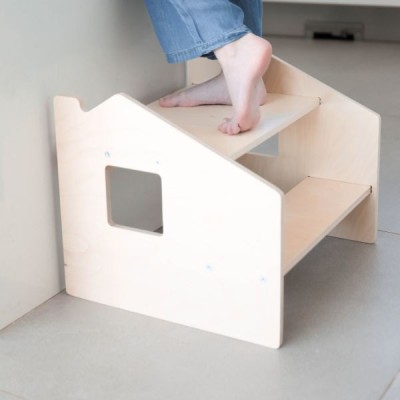 Taburete de dos escalones de madera infantil Montessori Busykids