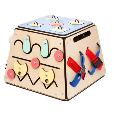 Cubo trapezoidal de actividades Los Tesoros - de madera infantil Busykids