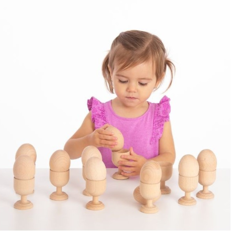 Huevos y hueveras de madera - Juego heurístico infantil - Tickit Labores Bella
